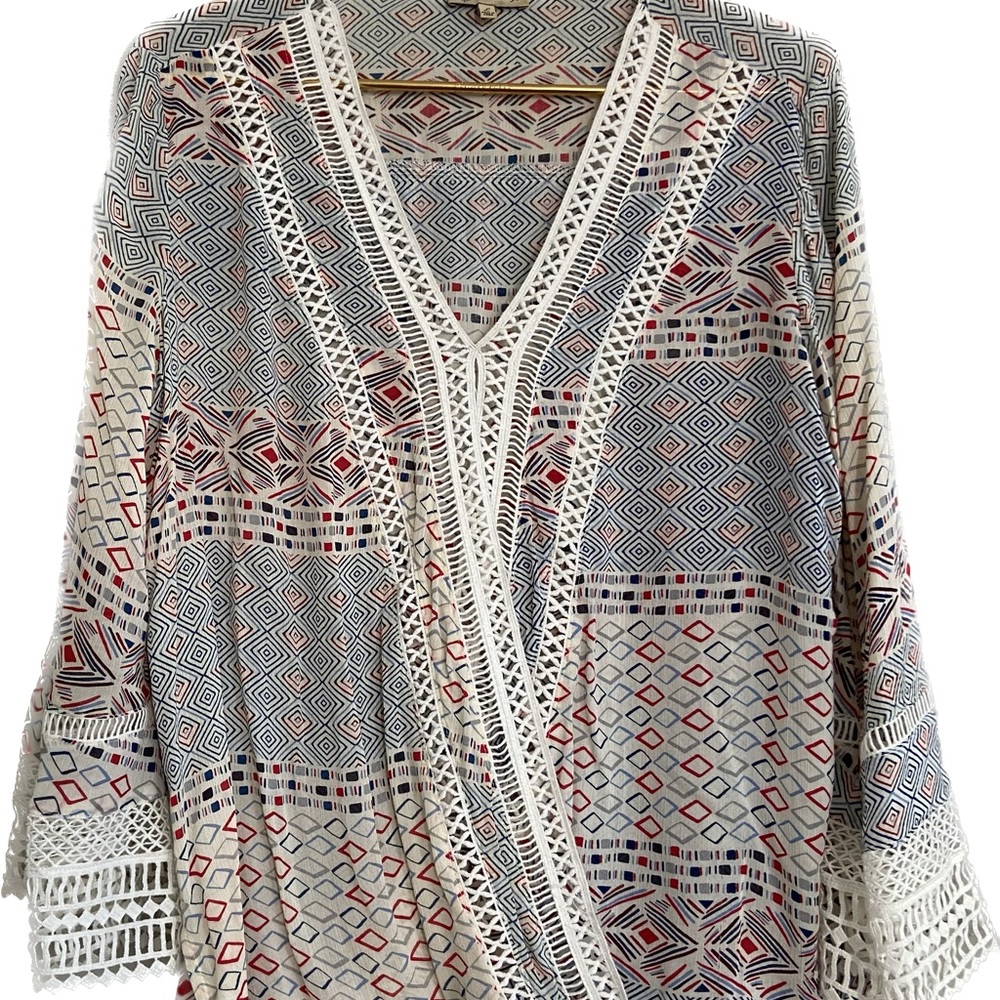 DEMOCRACY top - flowy - L